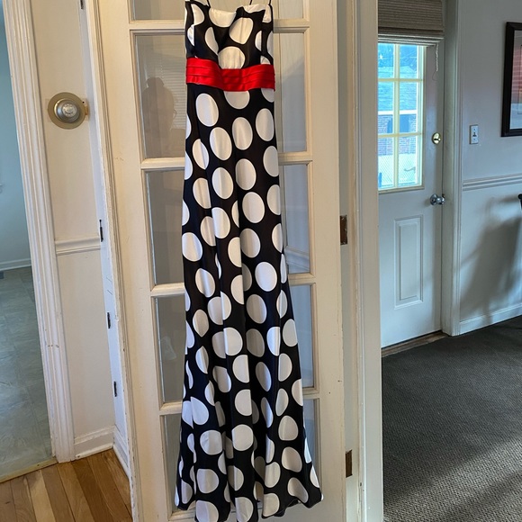 Dresses & Skirts - Satin black & white polka dot gown with red accent